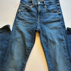 Veronica Beard Jeans Beverly Skinny Flare High Rise. Org $298